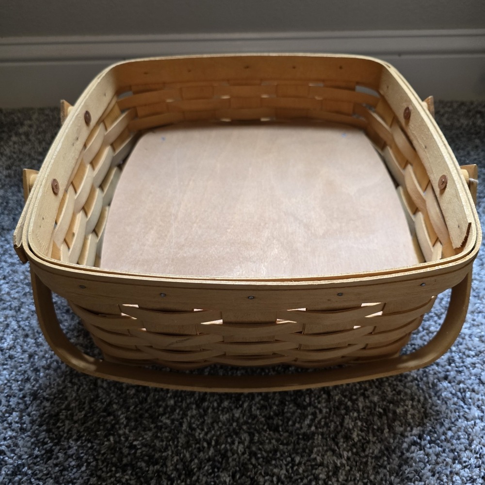 Longaberger 1998 Cake Basket With Wooden Riser